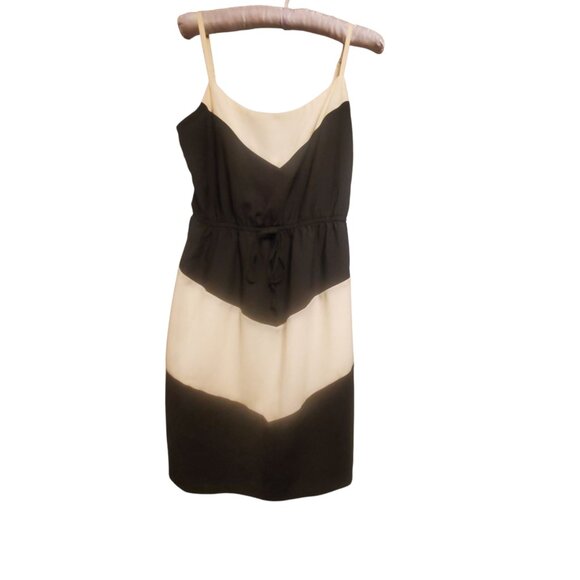 BeBop Black & Off-White Colour Block Dress - Picture 1 of 2